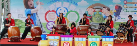 憂鬱症篩檢日開場活動-太鼓表演